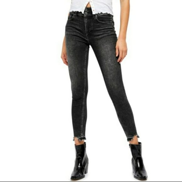 NWOT Free People Wild Child Skinny Jeans Black 28 - Picture 1 of 10